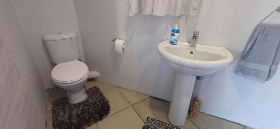 5 Bedroom Property for Sale in Morelig Free State